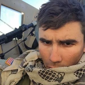 Meet your Posher, Alex